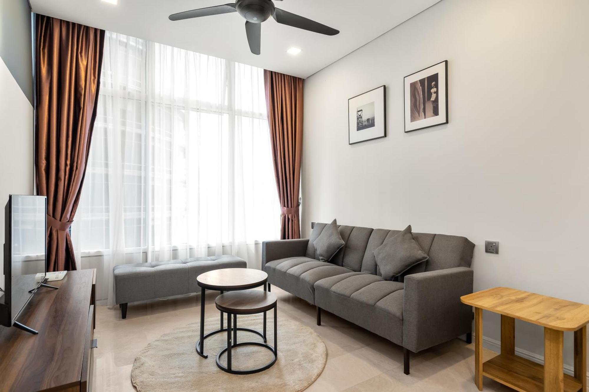 Sky Suites Klcc Homestay By Birdy Stay 쿠알라룸푸르 외부 사진